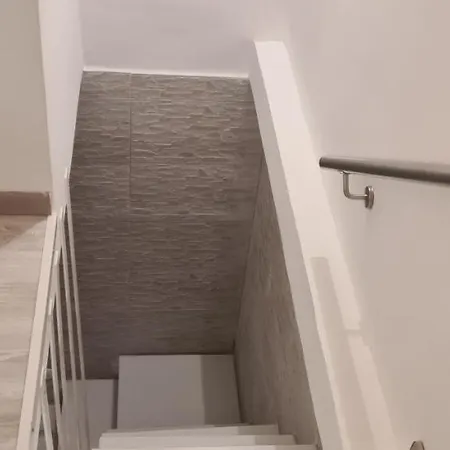 Di Paola Via Crisanzio Appartamento Bari