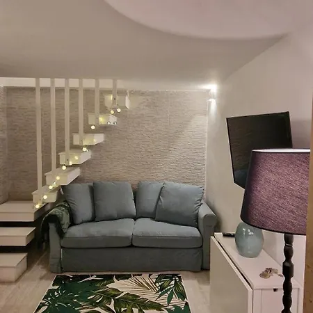 Appartamento Di Paola Via Crisanzio *