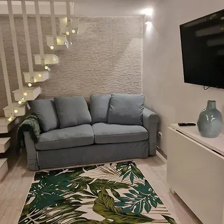 Appartamento Di Paola Via Crisanzio Bari